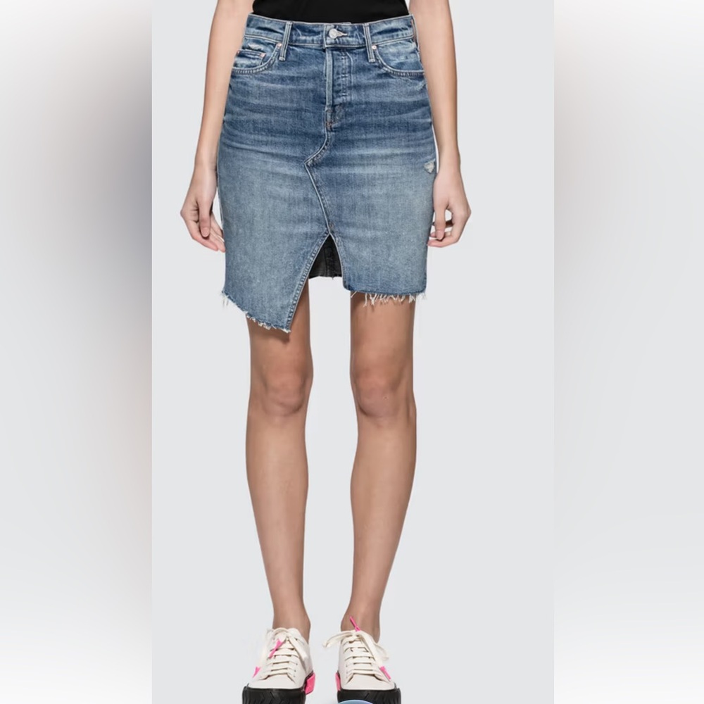 MOTHER Tomcat Slide Mini Fray Denim Skirt